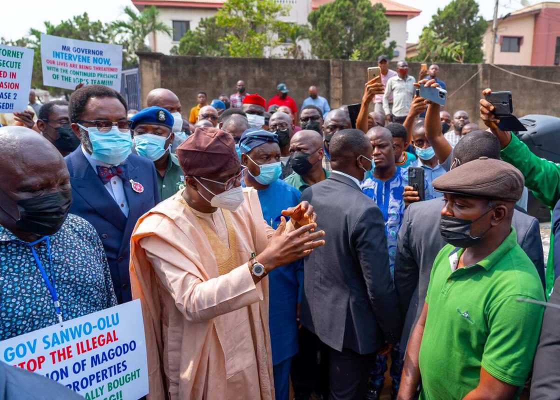 Magodo Land Tussle: Sanwo-Olu, police team leader exchange words, gov plans meeting