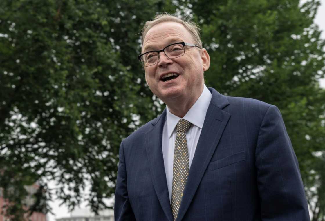 Kevin Hassett, Director of the US National Economic Council, said the government could take stakes in other companies after Intel but plans to stay out of how firms are run Kevin Hassett, Director of the US National Economic Council, said the government could take stakes in other companies after Intel but plans to stay out of how firms are run