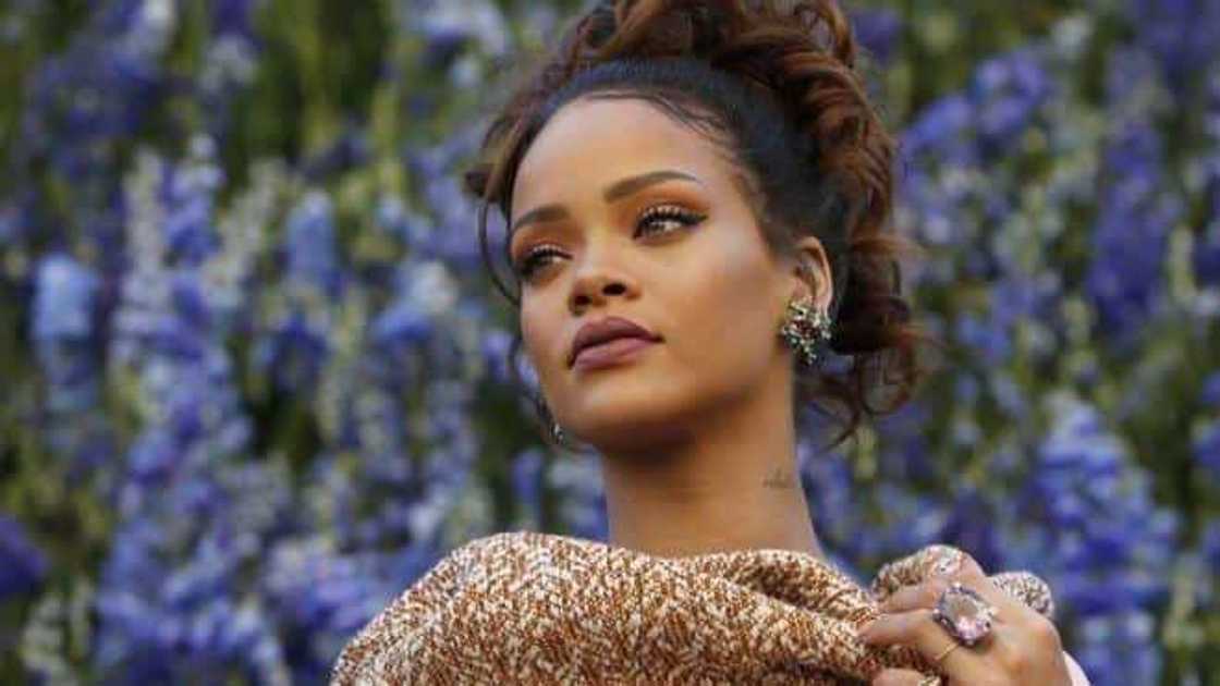 Singer Rihanna and dad had been feuding for some time now. Singer Rihanna and dad had been feuding for some time now.