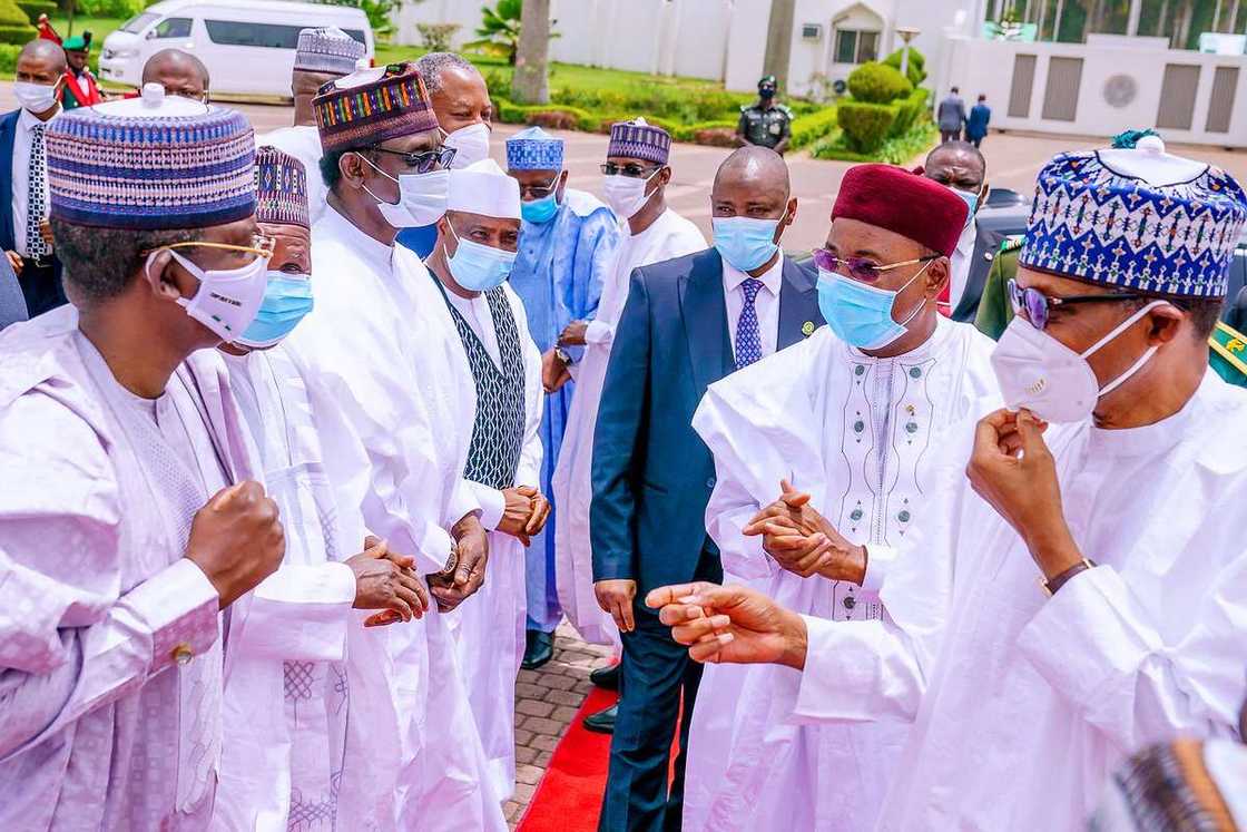 Hotunan shugaba Buhari yayin da ya karba bakuncin shugaban kasan Nijar a Aso Rock Hotunan shugaba Buhari yayin da ya karba bakuncin shugaban kasan Nijar a Aso Rock