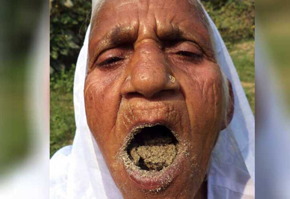 Kusma Vati: Tsohuwar da ta shafe sama da shekaru 60 tana cin kasa da duwatsu ba tare da sun yi mata illa ba Kusma Vati: Tsohuwar da ta shafe sama da shekaru 60 tana cin kasa da duwatsu ba tare da sun yi mata illa ba