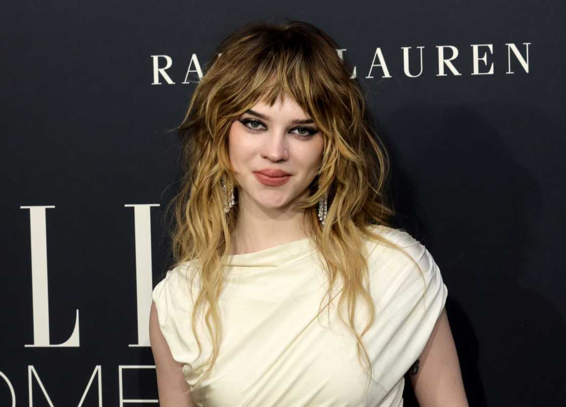 Sophie Thatcher at Four Seasons Hotel Los Angeles Sophie Thatcher at Four Seasons Hotel Los Angeles