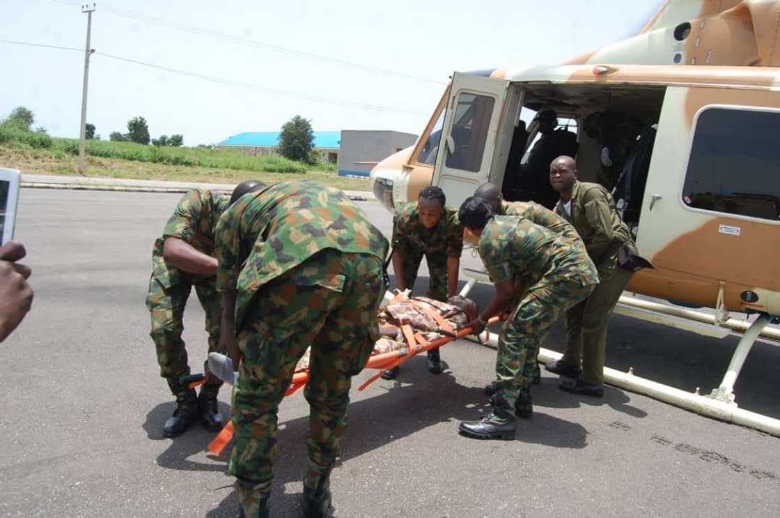 Rundunar sojin sama ta yi gwajin dabarun ceton rai daga samaniya Rundunar sojin sama ta yi gwajin dabarun ceton rai daga samaniya