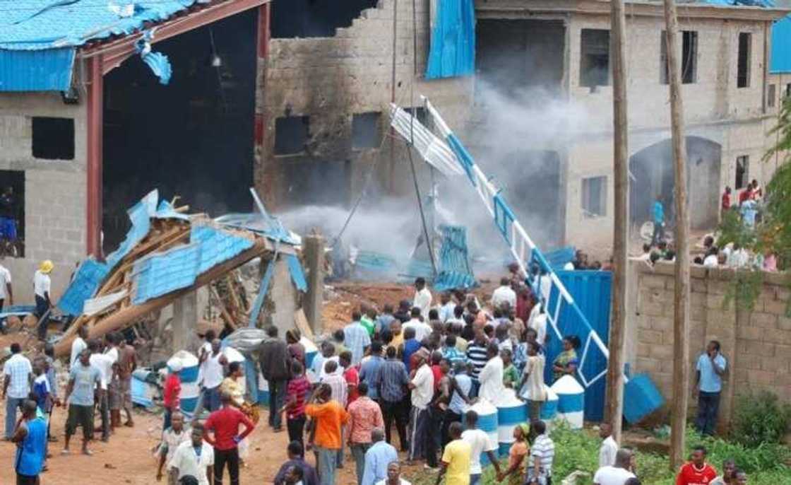 Bam ya tashi a coci Bam ya tashi a coci