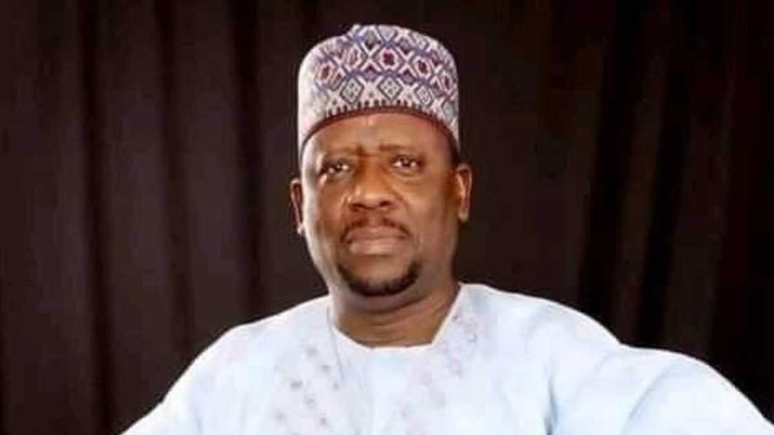 Dalilin da yasa na bar PDP zuwa APC – Sanata Umar Kumo Dalilin da yasa na bar PDP zuwa APC – Sanata Umar Kumo