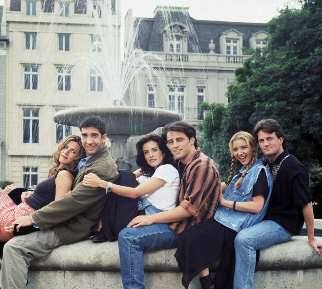 Les acteurs de FRIENDS
Photo de Reisig & Taylor/NBCU Banque de photos/NBCUniversal Les acteurs de FRIENDS
Photo de Reisig & Taylor/NBCU Banque de photos/NBCUniversal