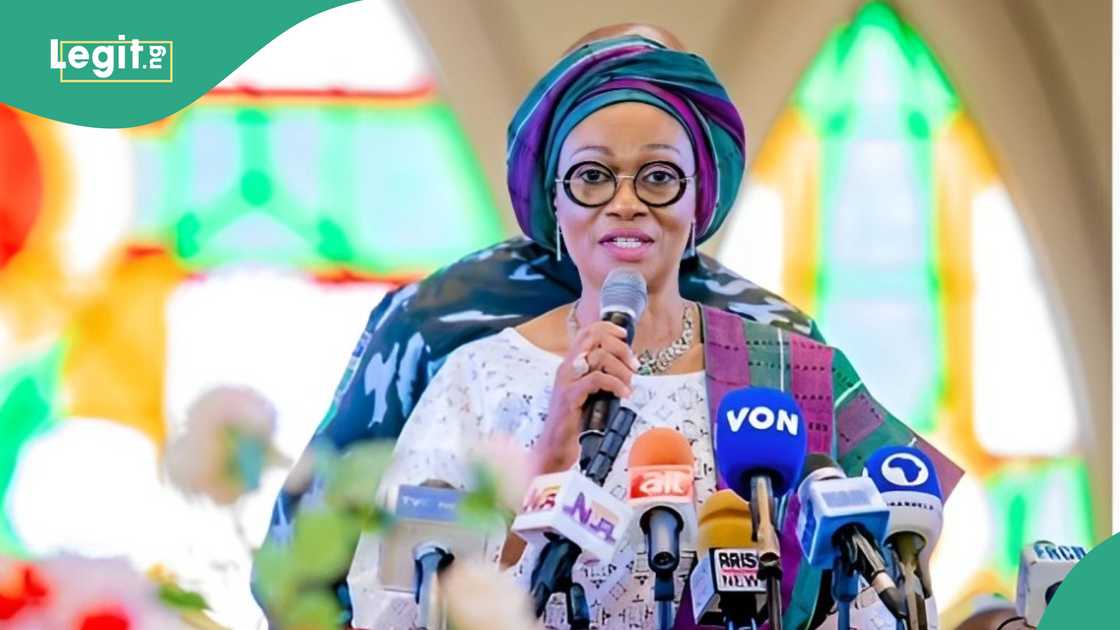 Lagos Assembly: Tinubu's wife linked to leadership tussle, Lawmakers react Lagos Assembly: Tinubu's wife linked to leadership tussle, Lawmakers react