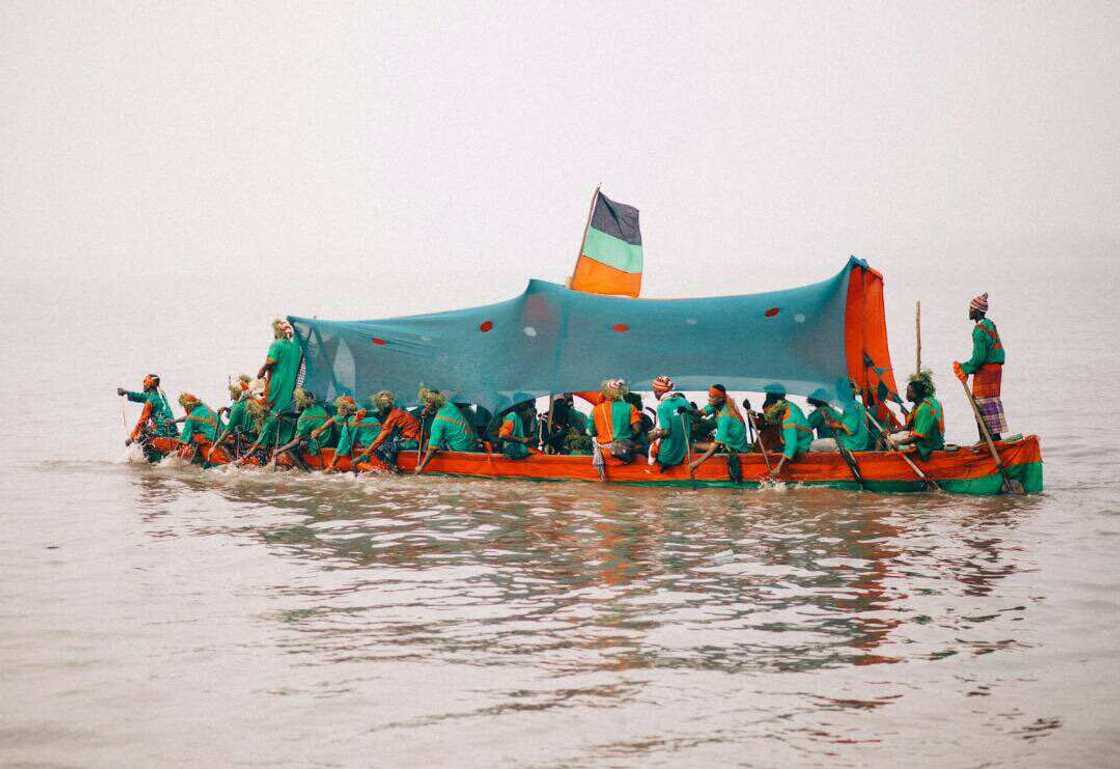 Many Feared Dead as Boat Carrying 160 Passengers Capsizes in Kebbi State Many Feared Dead as Boat Carrying 160 Passengers Capsizes in Kebbi State