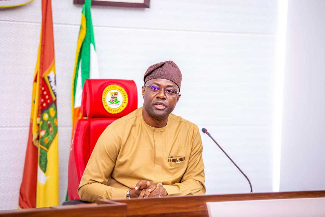 Governor Makinde giving a speech Governor Makinde giving a speech