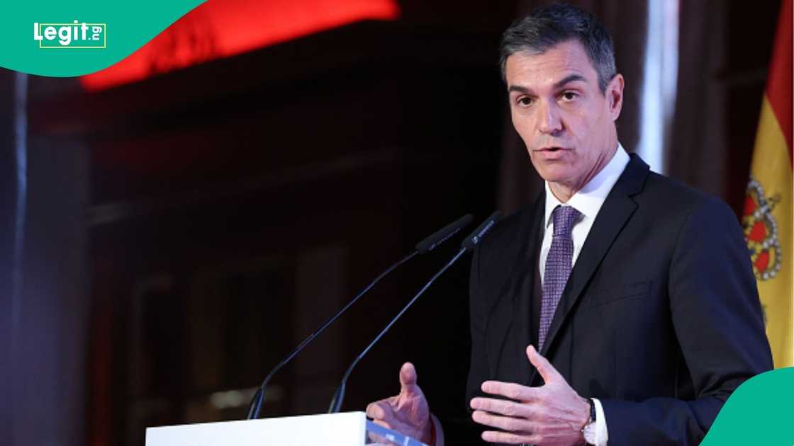 Spain names minimum mark foreigners must earn to pass citizenship exam