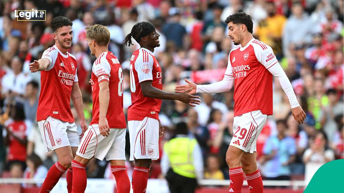 Steven Gerrard, Rio Ferdinand, Arsenal, English Premier League, London, England Steven Gerrard, Rio Ferdinand, Arsenal, English Premier League, London, England