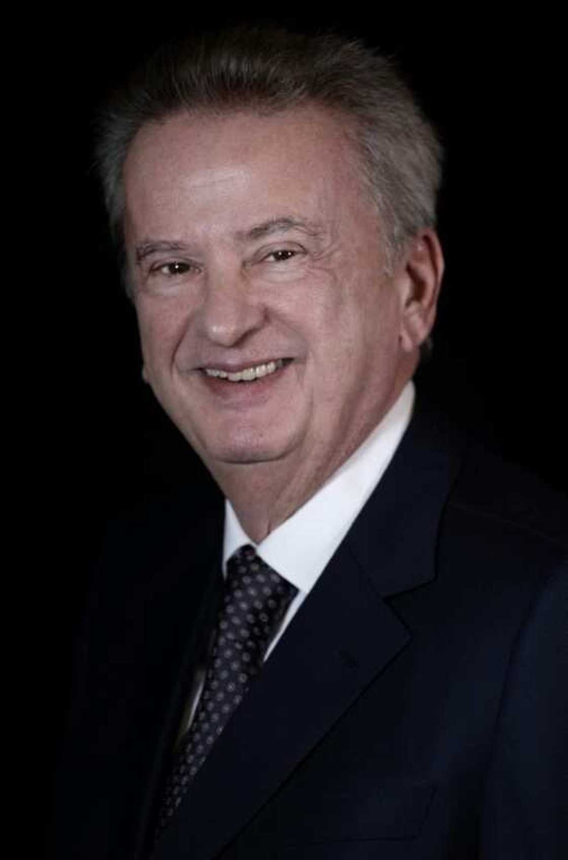Lebanon's Central Bank Governor Riad Salameh poses during a studio photo session in the capital Beirut, on December 20, 2021 Lebanon's Central Bank Governor Riad Salameh poses during a studio photo session in the capital Beirut, on December 20, 2021