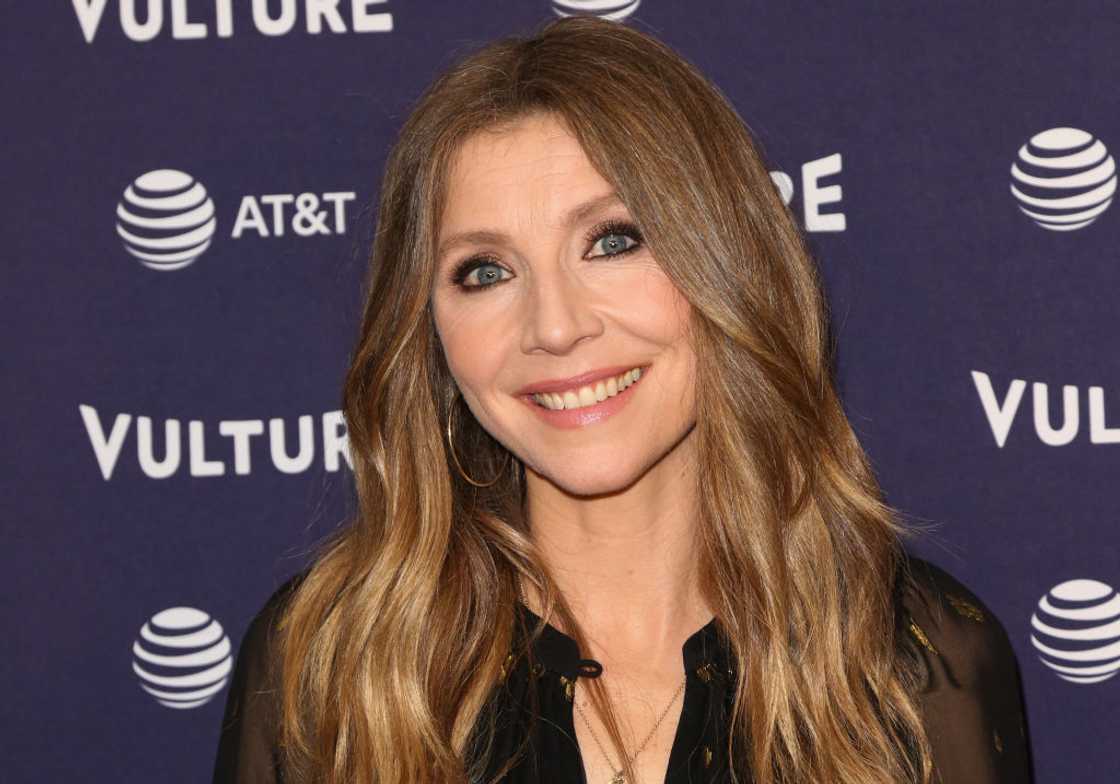 Actress Sarah Chalke at The Hollywood Roosevelt Hotel Actress Sarah Chalke at The Hollywood Roosevelt Hotel