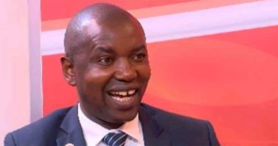 Policeman vows not to date again after being dumped by lady he sponsored him college Policeman vows not to date again after being dumped by lady he sponsored him college