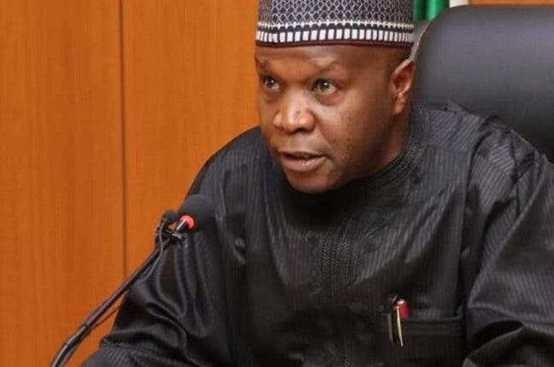 Tarzomar Billiri: Gwamnan Gombe yai alƙawarin tabbatar da zaman Lafiya. Tarzomar Billiri: Gwamnan Gombe yai alƙawarin tabbatar da zaman Lafiya.