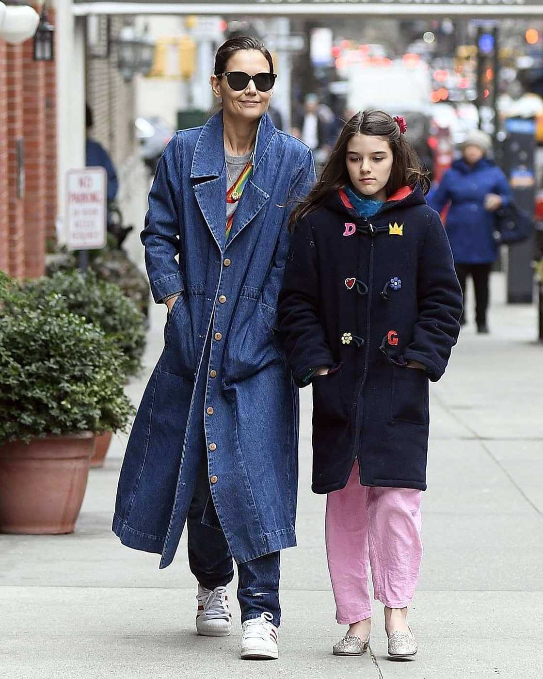 How many times has Tom Cruise been married? How many times has Tom Cruise been married?