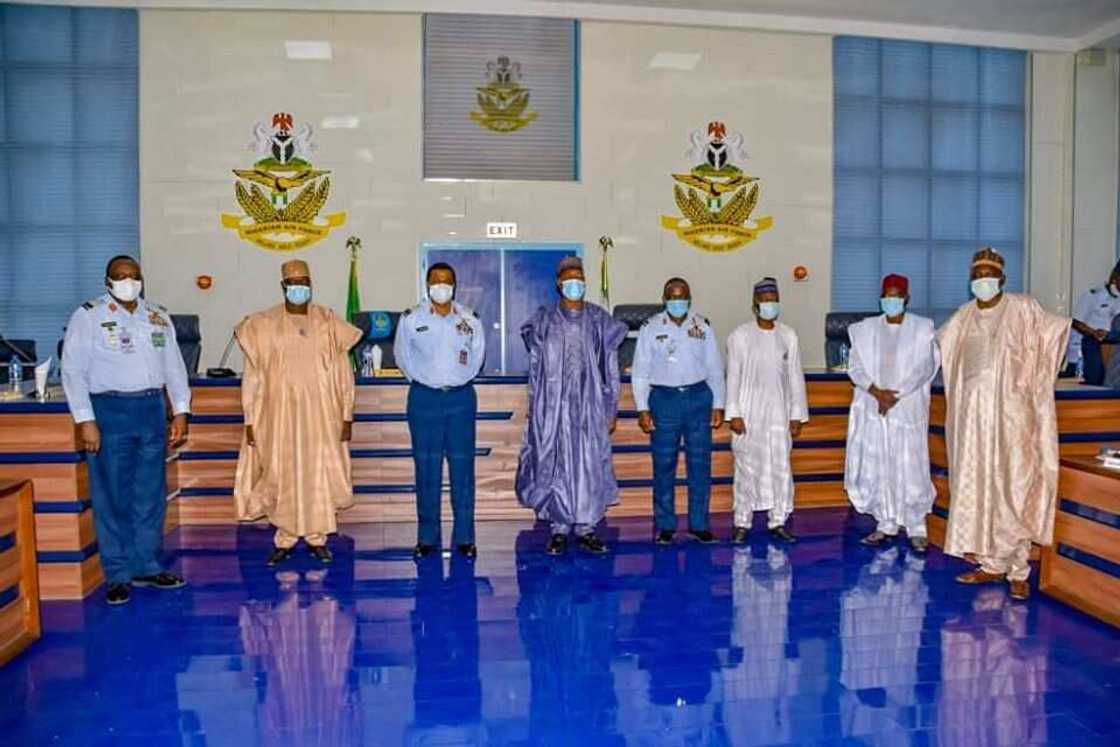 Security: Borno state governor meets Naval, Air force chiefs in Abuja Security: Borno state governor meets Naval, Air force chiefs in Abuja