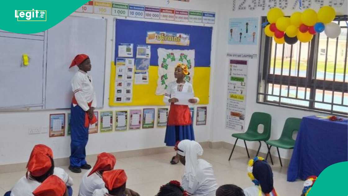 How Ukraine introduced itself to Nigerian children with Mavka and Vyshyvanka. How Ukraine introduced itself to Nigerian children with Mavka and Vyshyvanka.