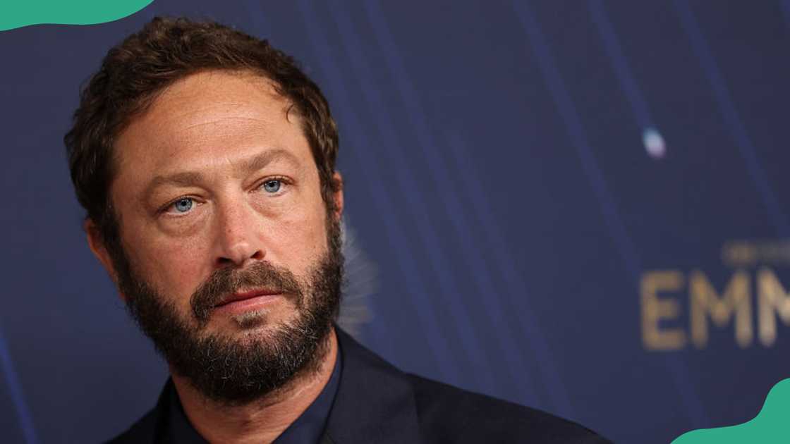 Ebon Moss-Bachrach attends an award ceremony