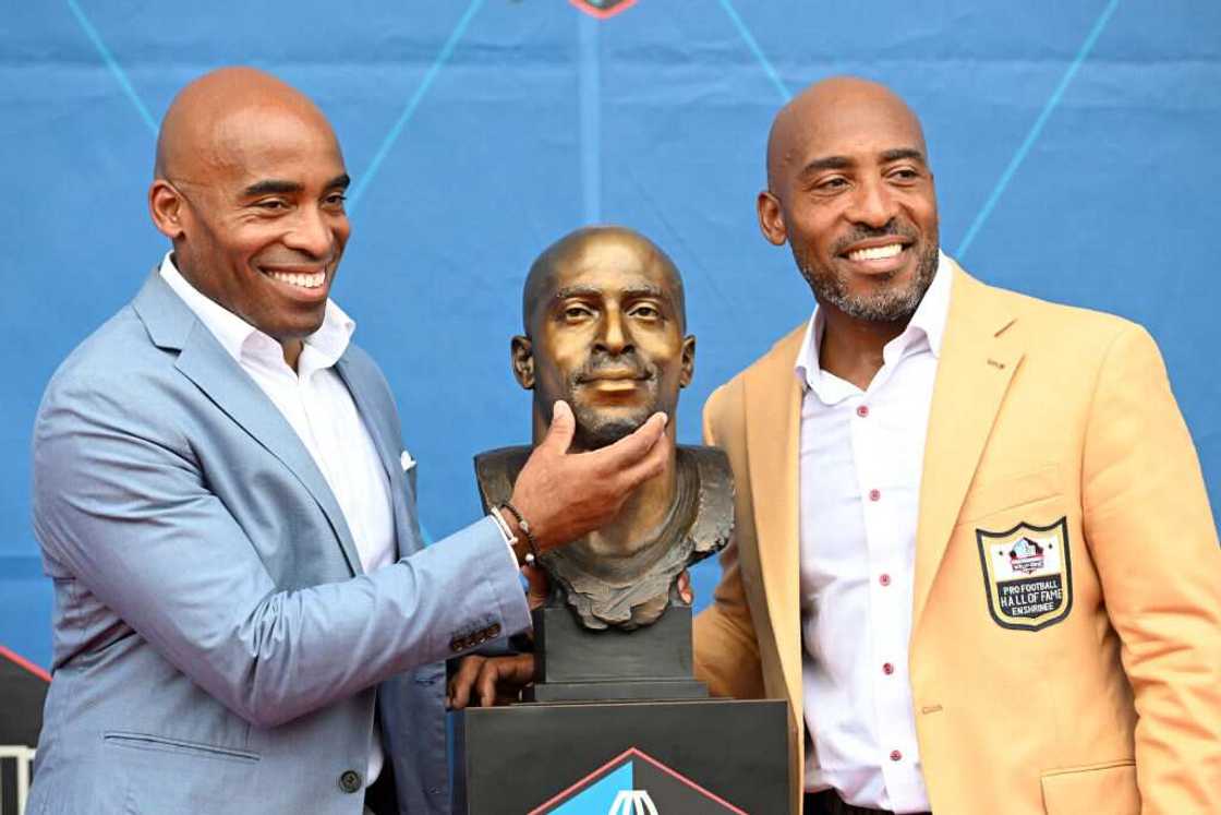 famous identical twins famous identical twins