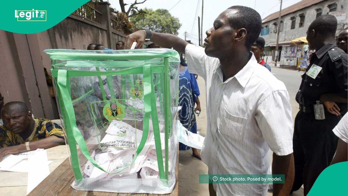 Voter casting ballot as Nigeria’s political landscape evolves for 2027 Voter casting ballot as Nigeria’s political landscape evolves for 2027