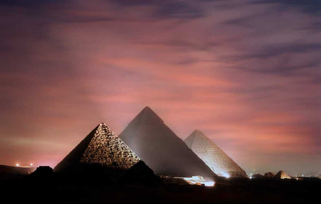 Pyramides de Gizeh