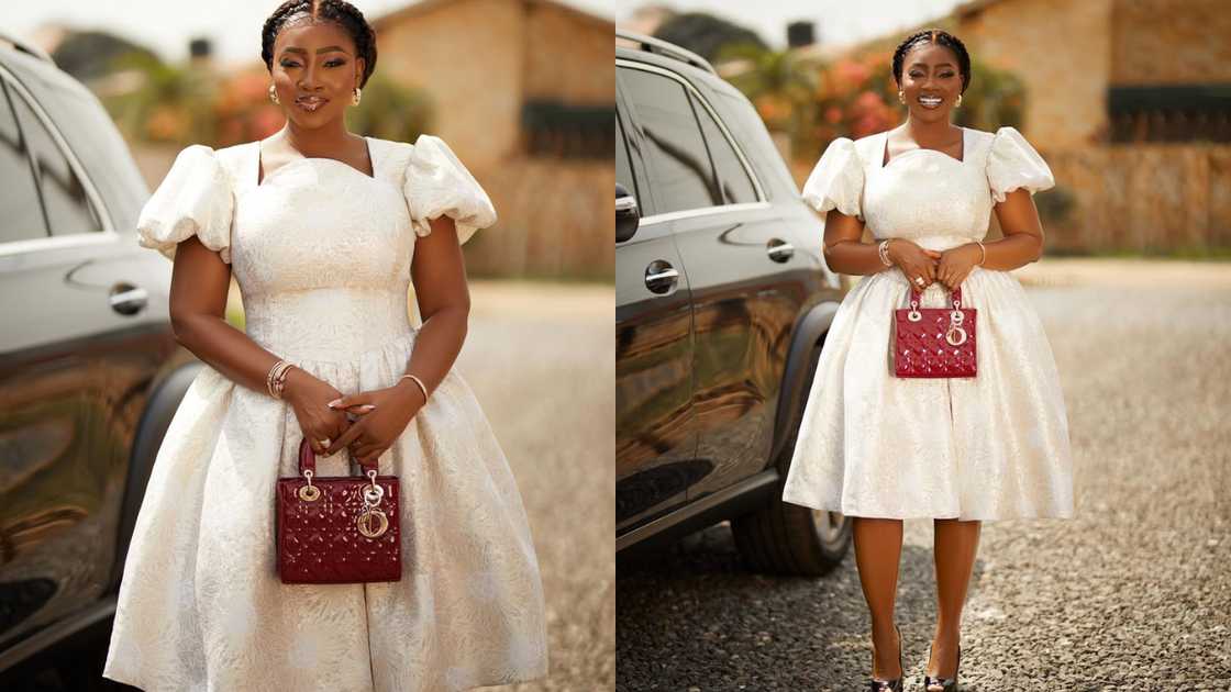 Round creamy gown Round creamy gown