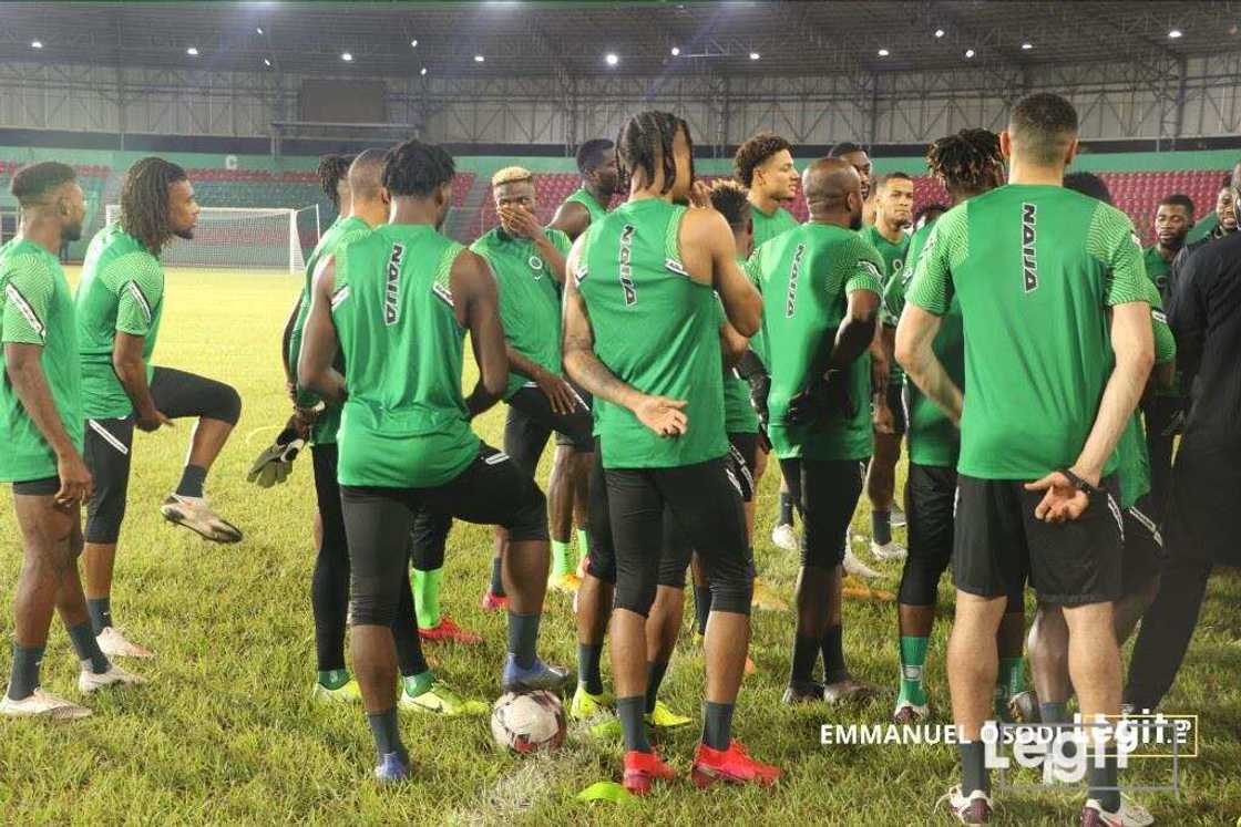 Nigeria vs Sierra Leone: Benin fans in awe as Osimhen, others storm stadium