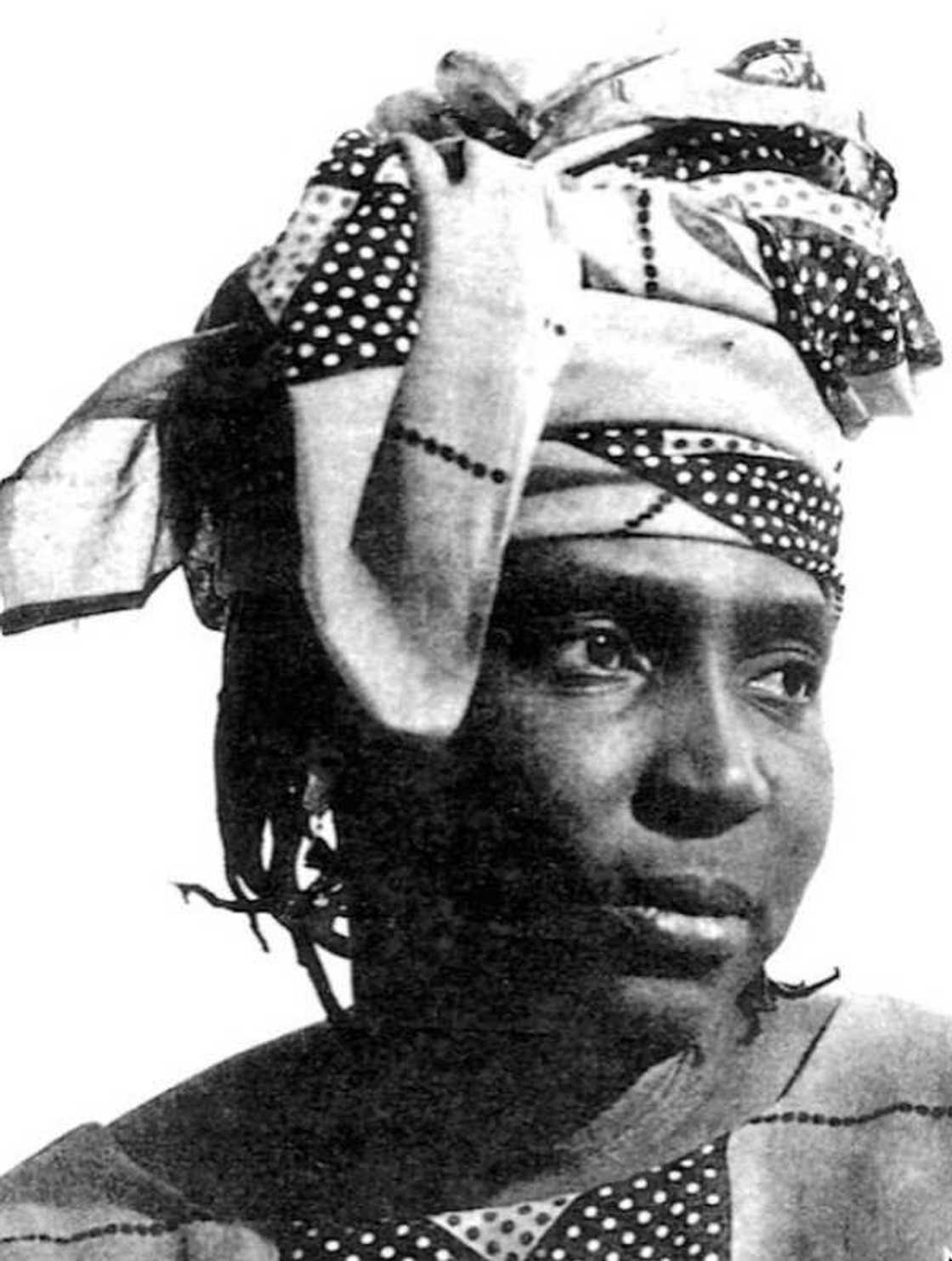 Mariama Bâ Mariama Bâ