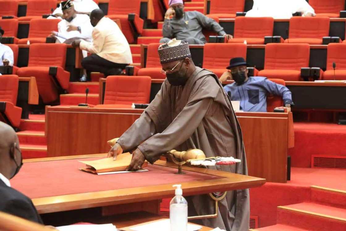 Jonathan, Sambo, Others Mentioned as Beneficiaries as Senate Uncovers Illegal Withdrawal of N665.8bn by AGF Jonathan, Sambo, Others Mentioned as Beneficiaries as Senate Uncovers Illegal Withdrawal of N665.8bn by AGF