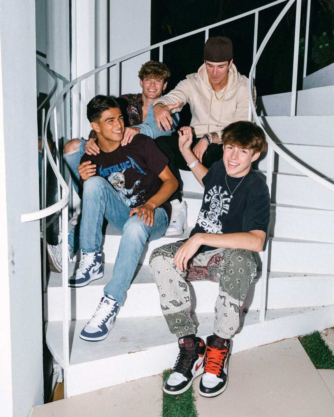 What content house is ace Akers in? What content house is ace Akers in?