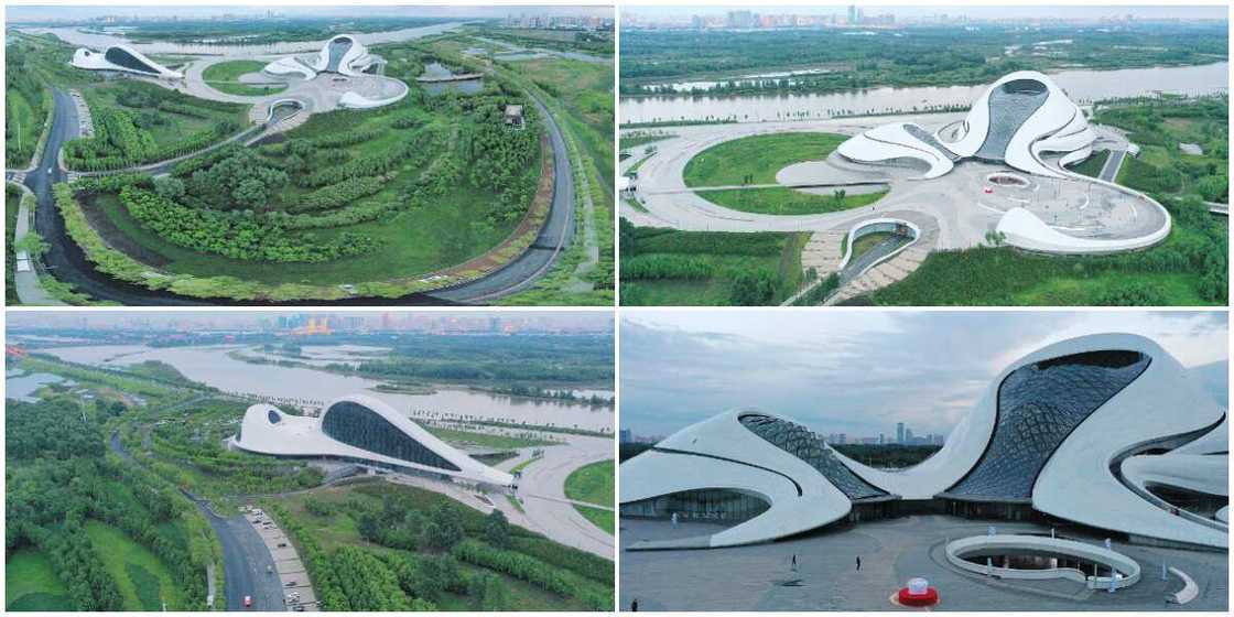 Photos of the Magnificent Ribbon-Shaped Theater in China Built on River Bank Wows the Internet Photos of the Magnificent Ribbon-Shaped Theater in China Built on River Bank Wows the Internet