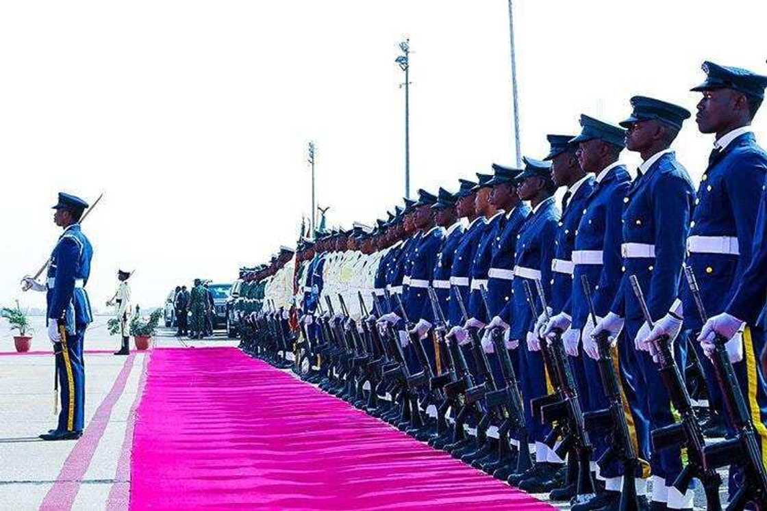 Hotuna: Shugaba Buhari ya halarci bikin yaye sabbin jami’an EFCC a Kaduna Hotuna: Shugaba Buhari ya halarci bikin yaye sabbin jami’an EFCC a Kaduna