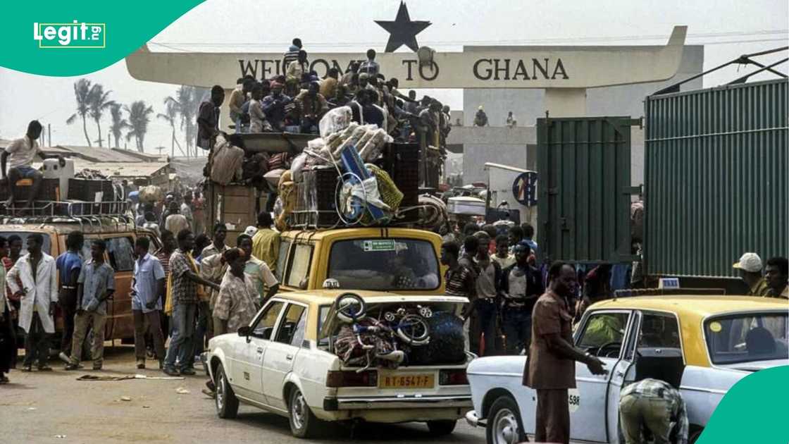 Ghana must go, Nigeria must go Ghana must go, Nigeria must go