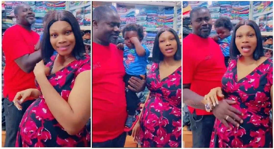 Photos of the moment a Nigerian mum handed her son to her husband as she got tired. Photos of the moment a Nigerian mum handed her son to her husband as she got tired.