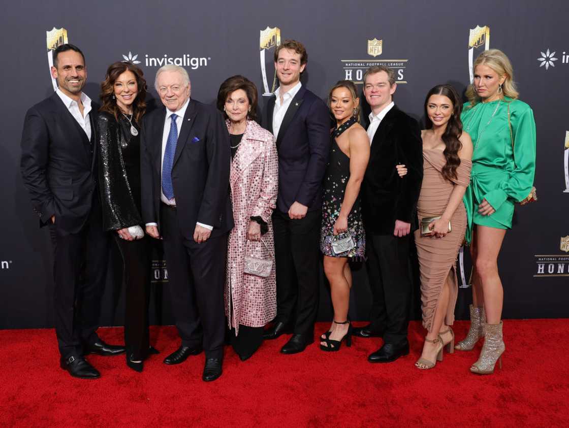 Jerry Jones & family Jerry Jones & family
