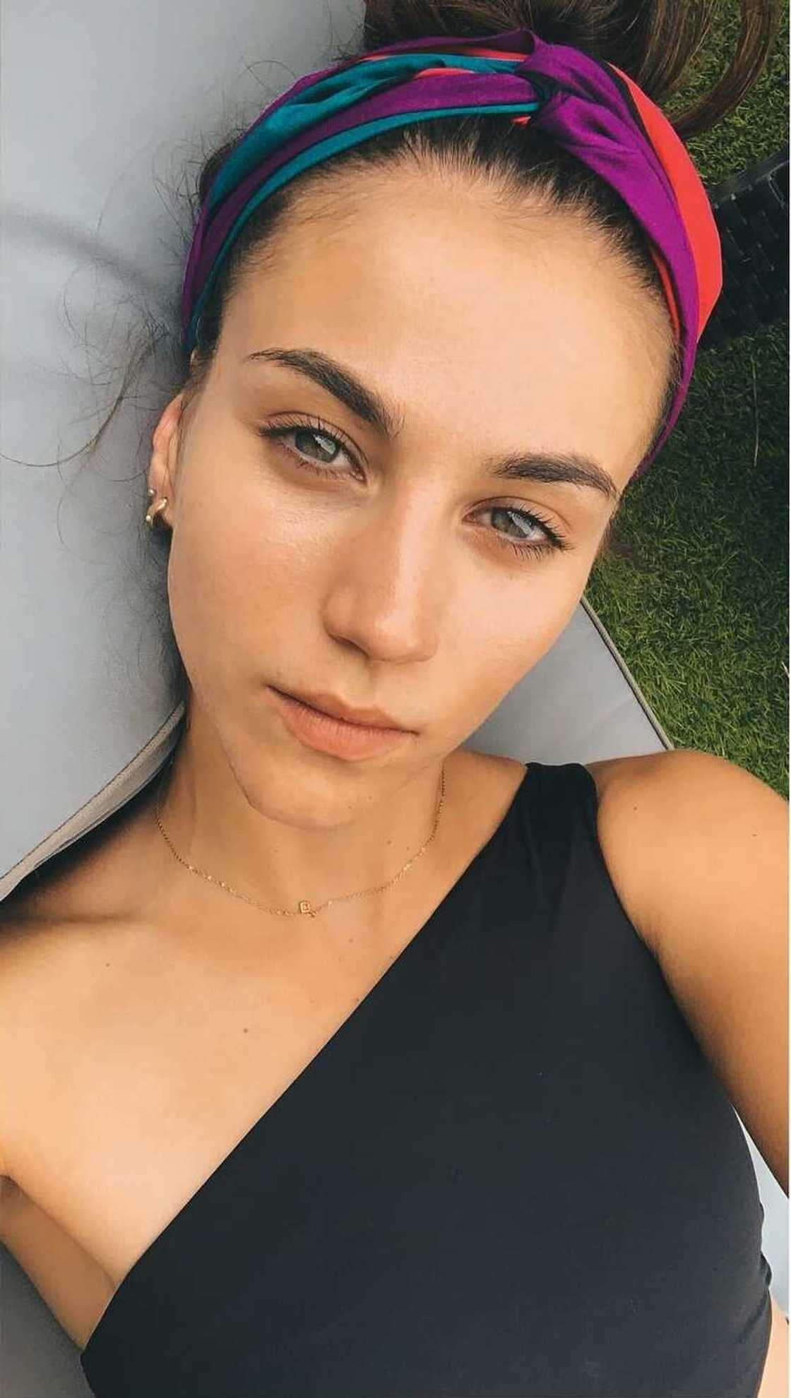 Claudia Salas Claudia Salas