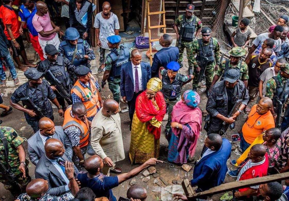 Daga karshe: Buhari ya yi magana a kan fashewa bututun man fetur na Abule-Ado Daga karshe: Buhari ya yi magana a kan fashewa bututun man fetur na Abule-Ado