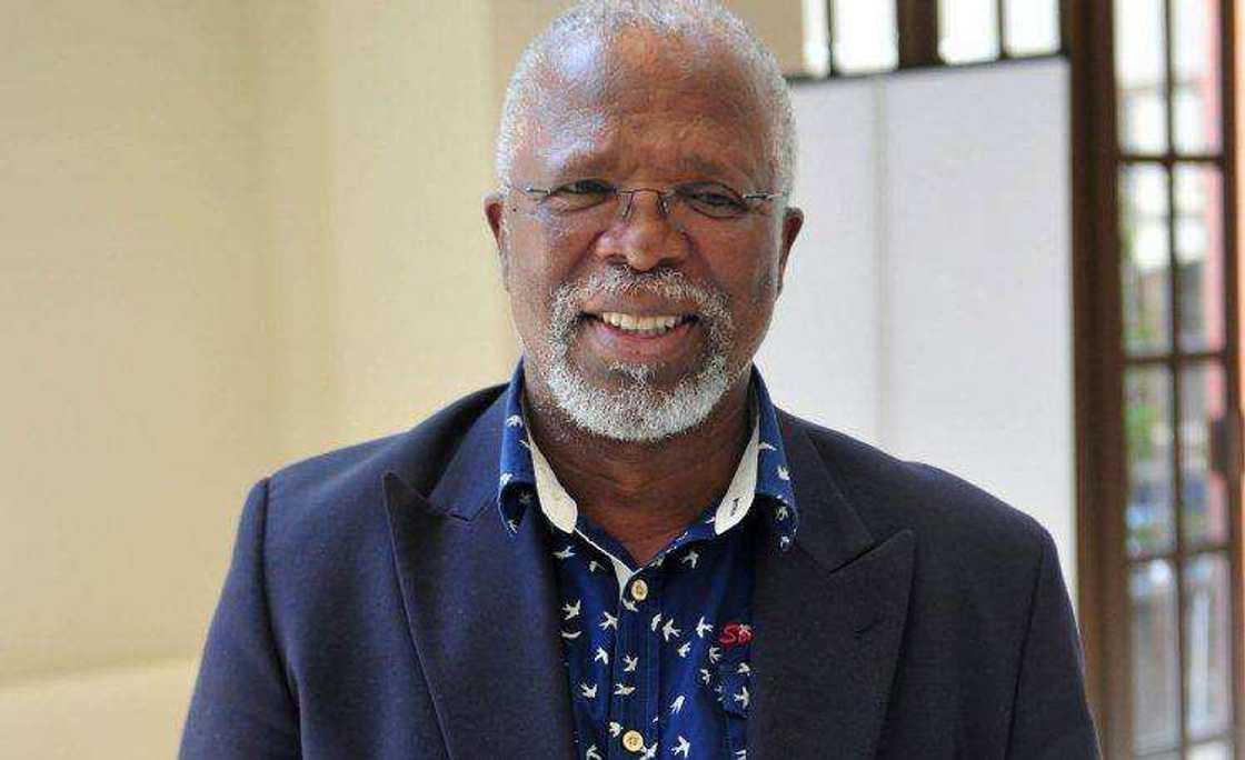 John Kani lazy eye John Kani lazy eye