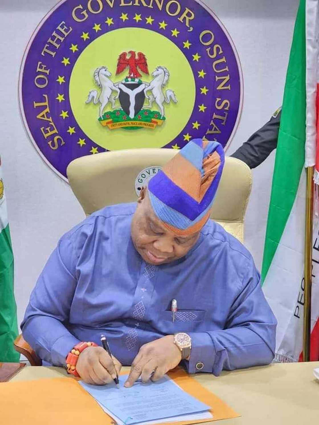 Governor Ademola Adeleke of Osun state, Osun civil servants, 2023 general elections, PDP