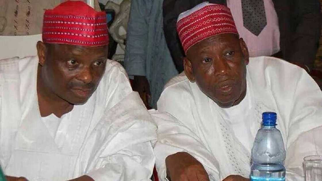 Duk da alheran da na yi wa Ganduje sai ga shi nine babban abokin adawar sa - Kwankwaso Duk da alheran da na yi wa Ganduje sai ga shi nine babban abokin adawar sa - Kwankwaso