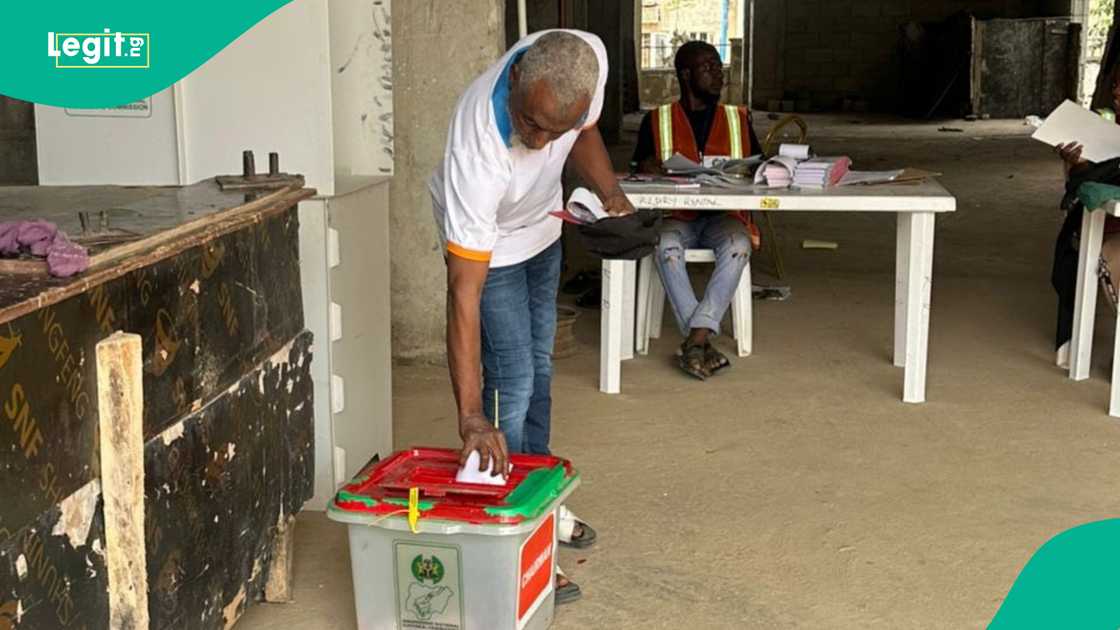 Ana kada kuri'a a zaben Abuja Ana kada kuri'a a zaben Abuja