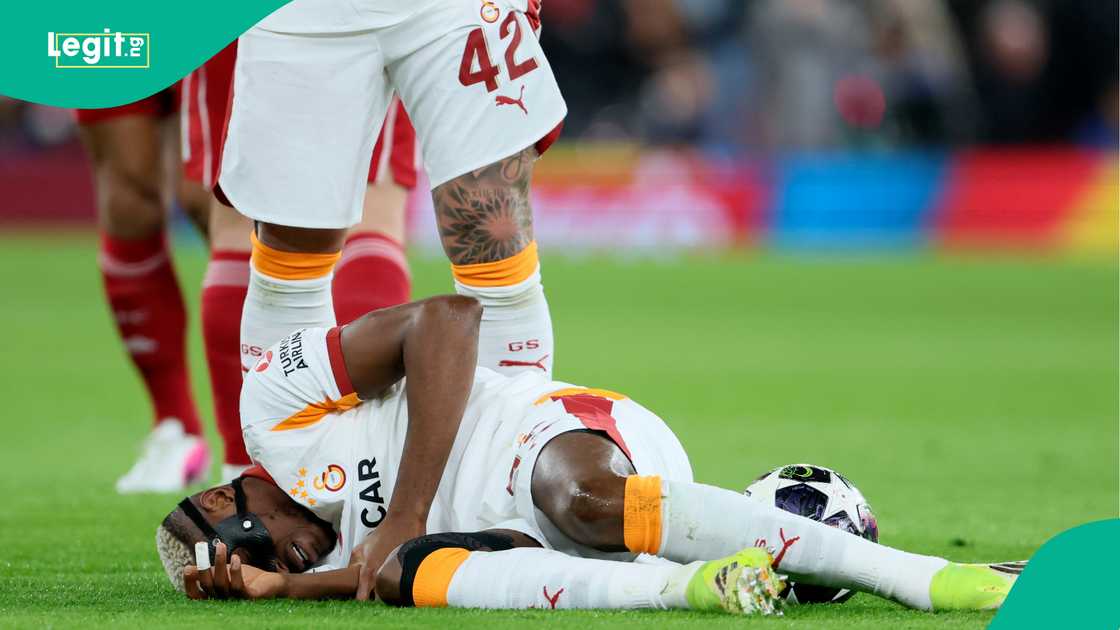 Abdekerim Bardakçı, Victor Osimhen, Galatasaray, Liverpool, UEFA Champions League. Abdekerim Bardakçı, Victor Osimhen, Galatasaray, Liverpool, UEFA Champions League.