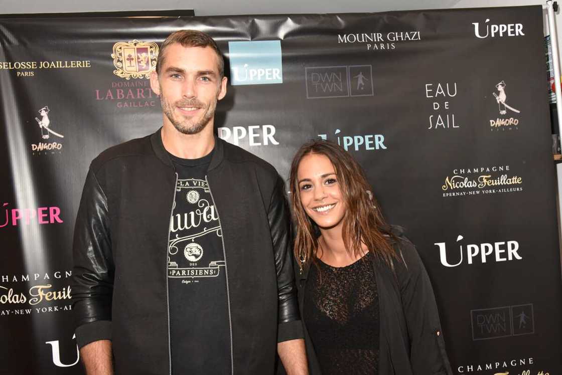 Alice Belaïdi et son ex-compagnon Gianni Giardinelli Alice Belaïdi et son ex-compagnon Gianni Giardinelli