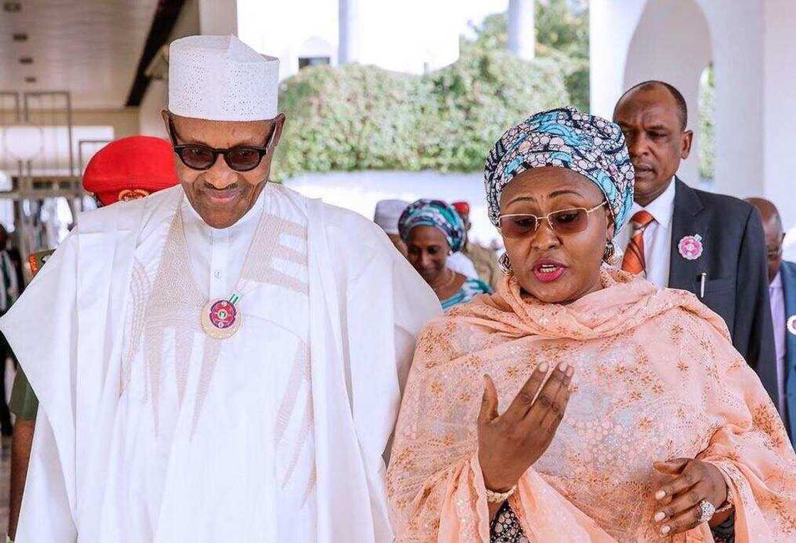 Shugaba Buhari na godiya ga kasashen da suka dawo da kudin sata na Najeriya Shugaba Buhari na godiya ga kasashen da suka dawo da kudin sata na Najeriya