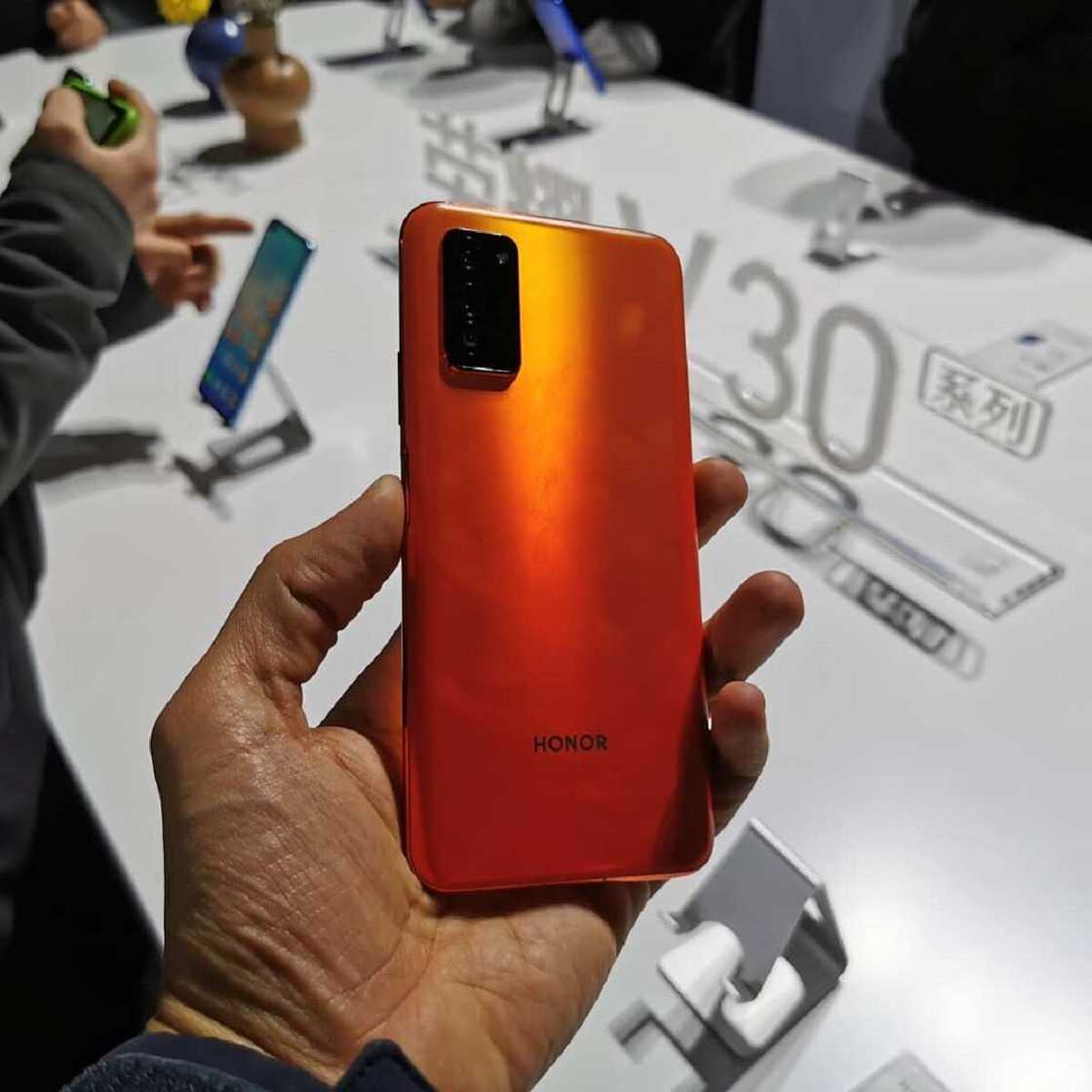 Honor V30 features Honor V30 features