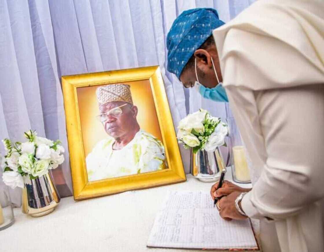 Hotunan jana'izar tsohon gwamnan jihar Legas, Alhaji Lateef Jakande