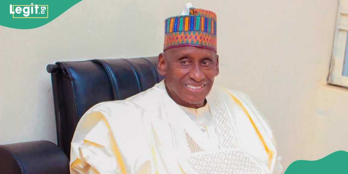 Sanata Abu Ibrahim bai rasu ba Sanata Abu Ibrahim bai rasu ba