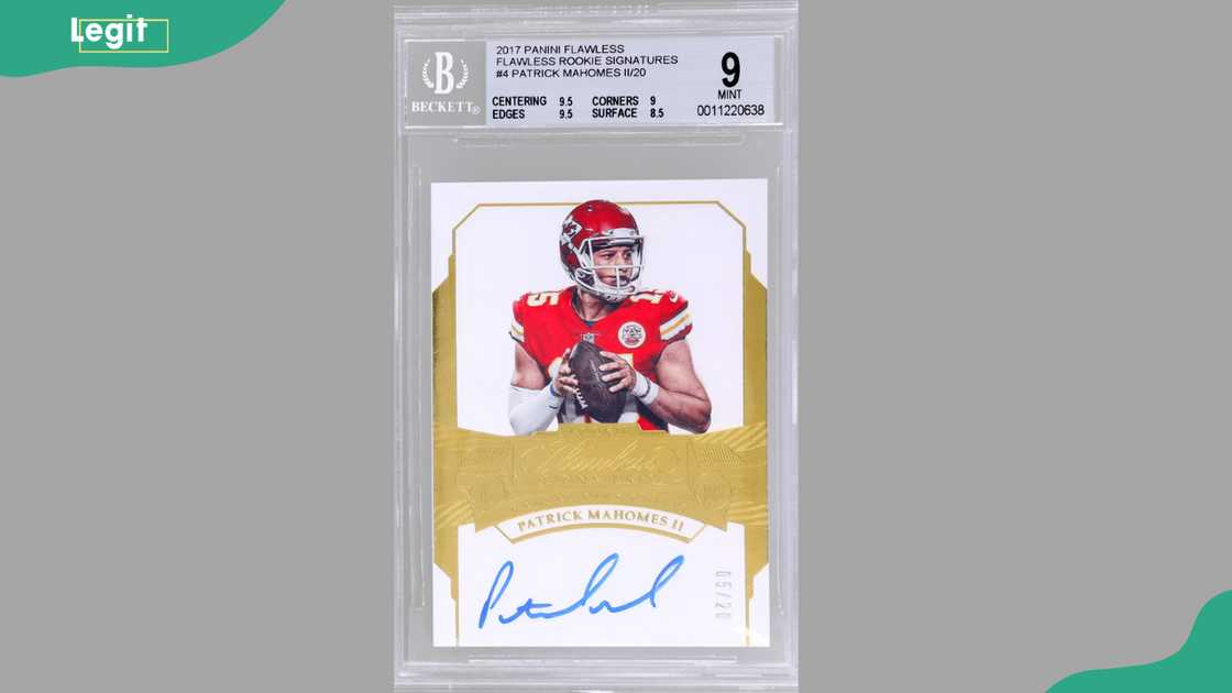 2017 Panini Flawless Shield Signatures Patrick Mahomes II #4 2017 Panini Flawless Shield Signatures Patrick Mahomes II #4