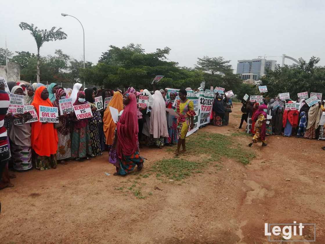 Protest in Abuja as Northern Women's Group Demands Referendum, Sends Message to Buhari, NASS